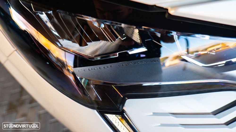 Peugeot 5008 1.2 PureTech Allure Pack EAT8 - 27