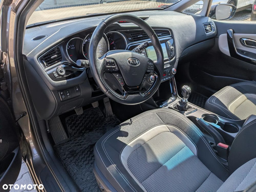 Kia Ceed 1.6 GDI L Business Line - 9