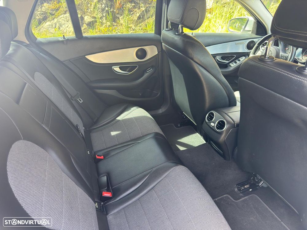 Mercedes-Benz C 220 d Exclusive - 10