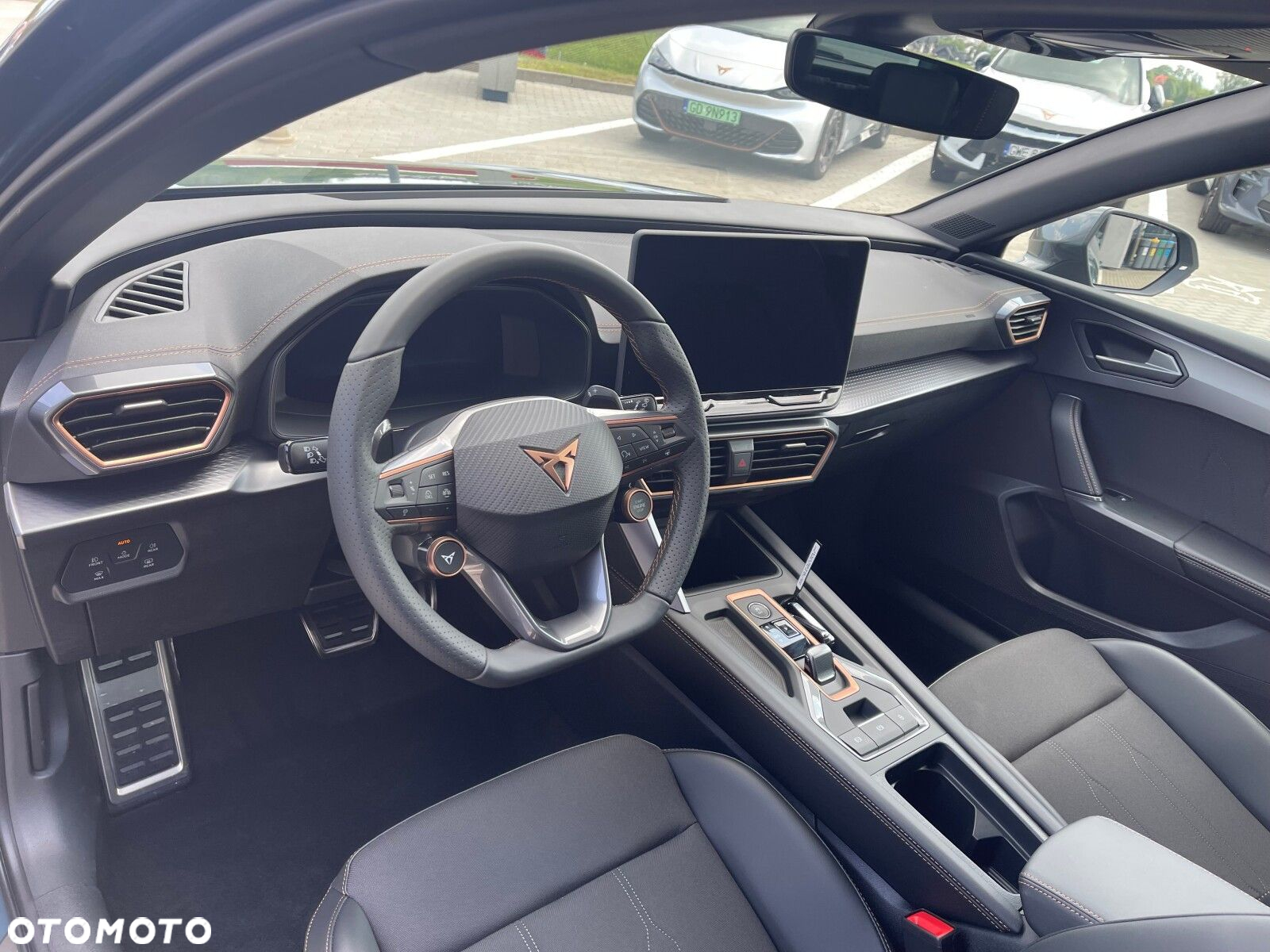 Cupra Leon 1.5 eTSI mHEV DSG - 13