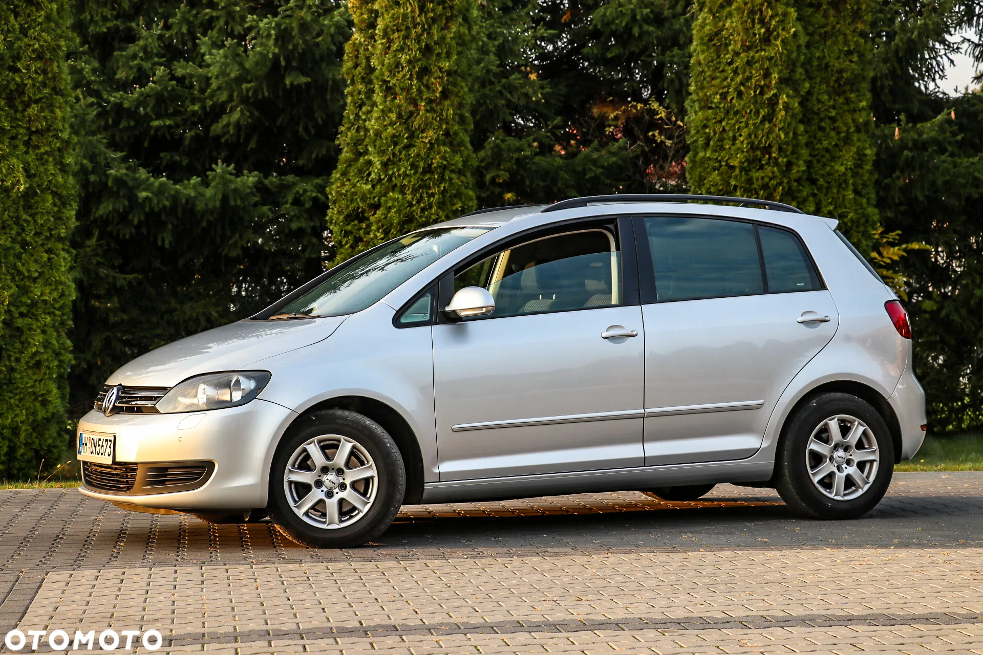 Volkswagen Golf Plus 2.0 TDI Highline - 3