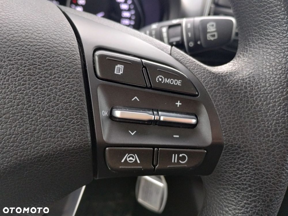 Hyundai i30 1.5 DPI Classic + - 17