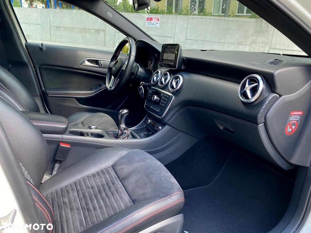 Mercedes-Benz Klasa A 200 AMG Line - 9