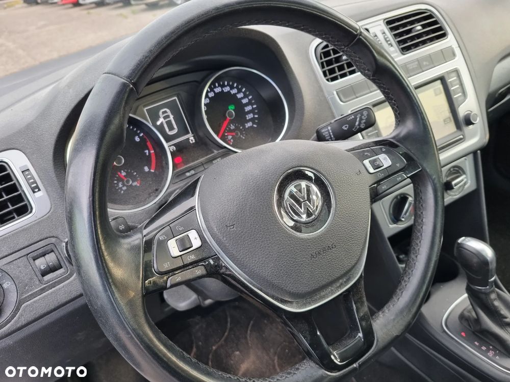 Volkswagen Polo 1.2 TSI Blue Motion Technology DSG Allstar - 11