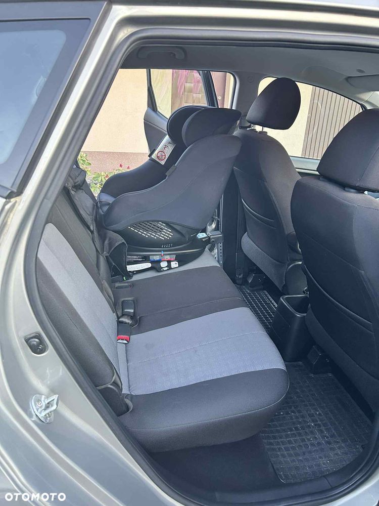 Kia Venga 1.4 L - 8