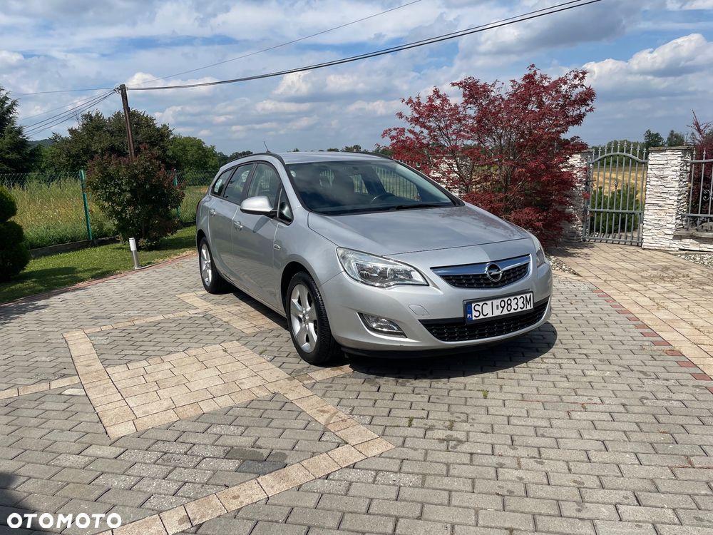 Opel Astra 1.4 Turbo Sport - 1