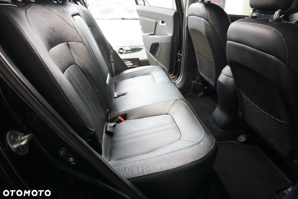 Kia Sportage 2,0 CRDI AWD Spirit - 22