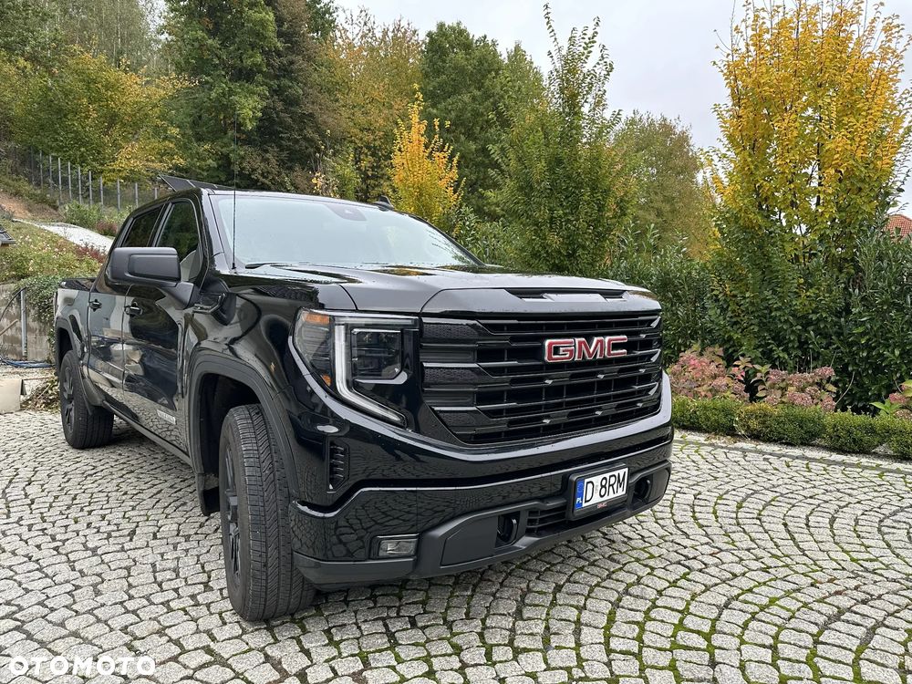 GMC Sierra - 8
