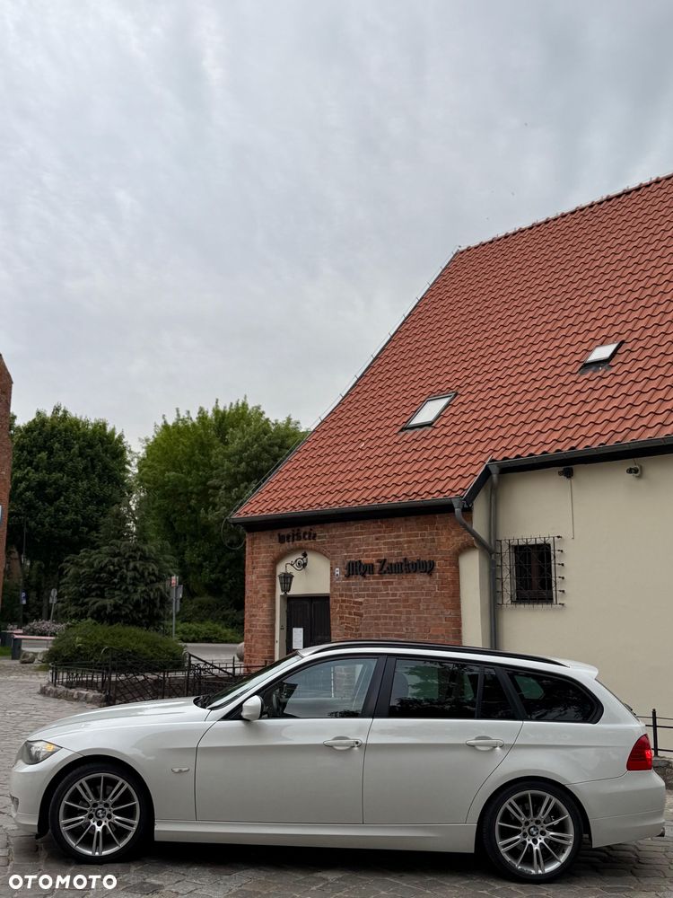 BMW Seria 3 318d - 4