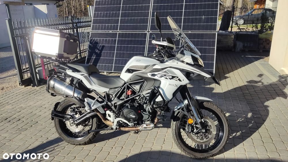 Benelli TRK 502X - 16