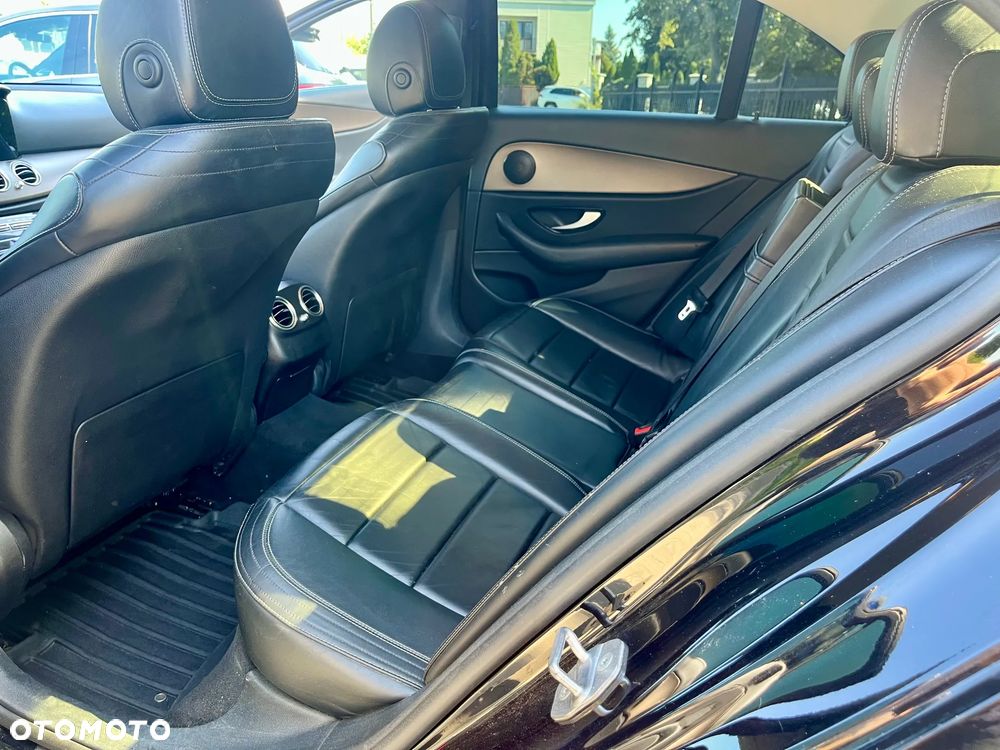 Mercedes-Benz Klasa E 220 d 9G-TRONIC - 5