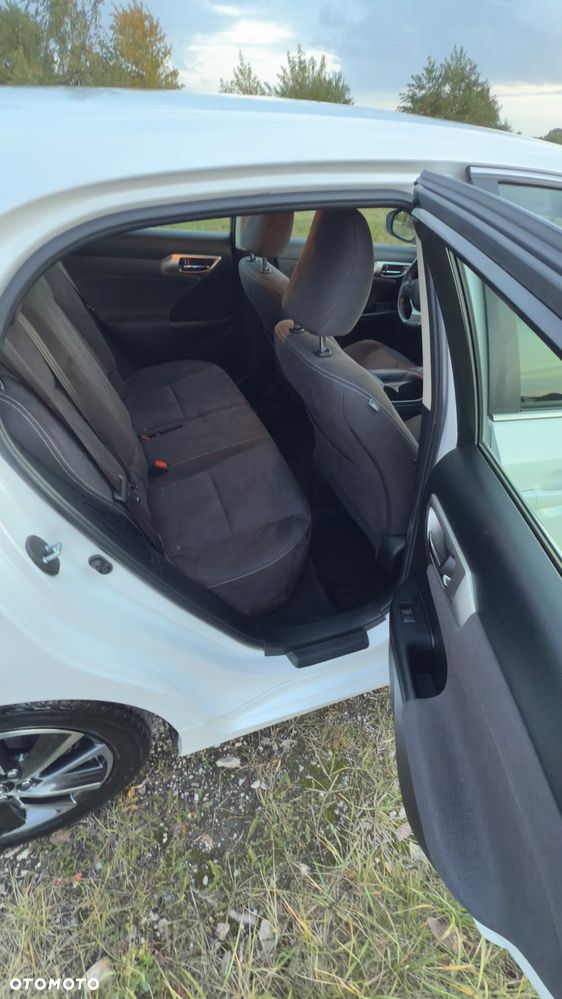 Lexus CT 200h Elegance - 15