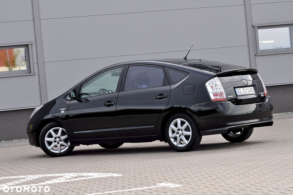 Toyota Prius 1.5 VVT-i Prestige - 16