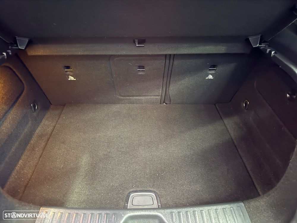 Mercedes-Benz A 180 CDI BE Edition AMG Line - 25