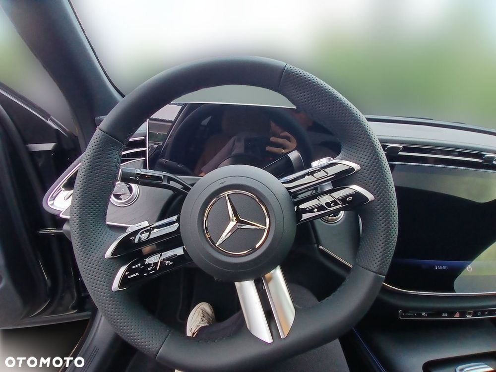 Mercedes-Benz Klasa E 220 d mHEV 4-Matic AMG 9G-Tronic - 13