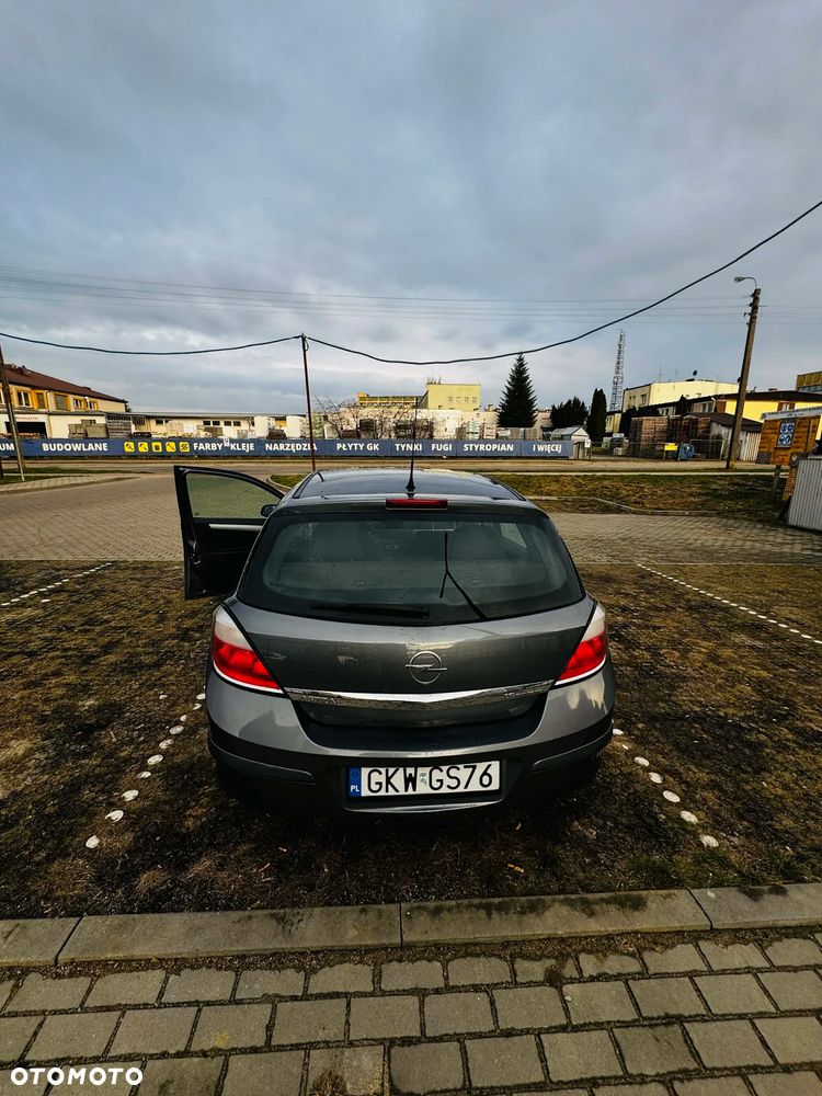 Opel Astra 1.6 Essentia - 7