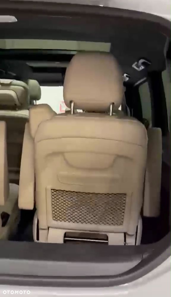 Mercedes-Benz Klasa V 300 d 4-Matic Avantgarde 9G-Tronic - 16