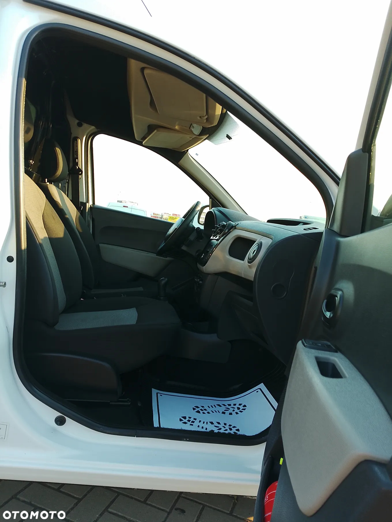 Dacia Dokker L2 Long Maxi Nowa Izoterma Chłodnia Mroźnia do lodów minus 20 stopni Carrier PL na stoku - 20
