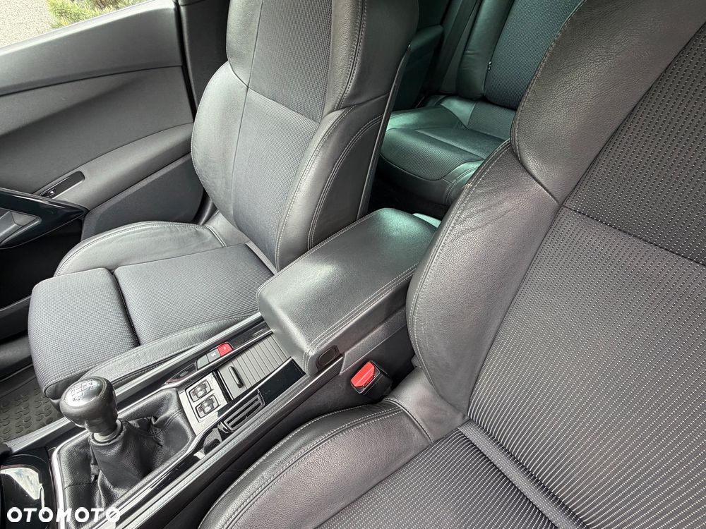 Peugeot 508 BlueHDi 150 Stop&Start Business-Line - 16