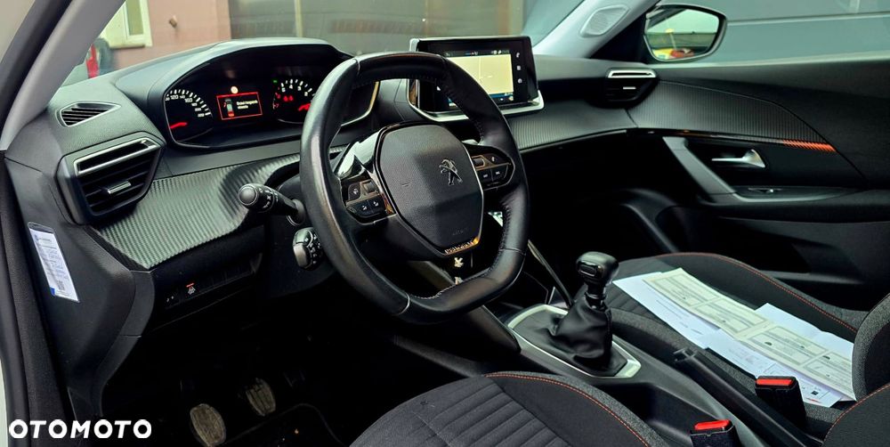 Peugeot 2008 - 22