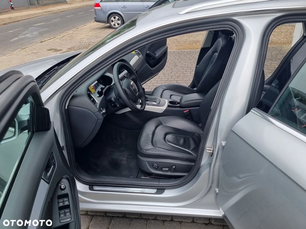 Audi A4 Avant 2.0 TFSI quattro S tronic S line Sportpaket - 5