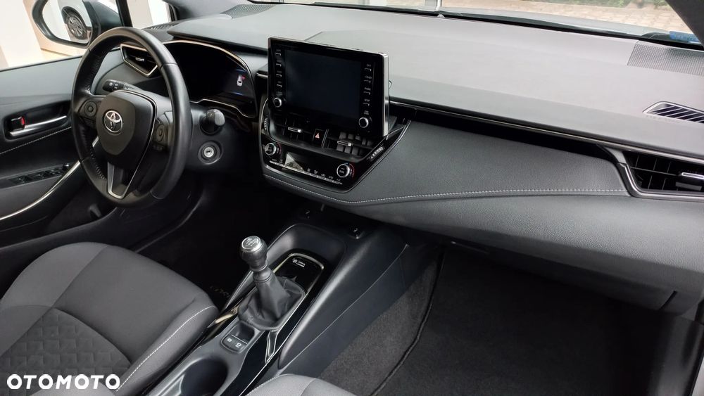 Toyota Corolla 1.2 T Comfort - 23