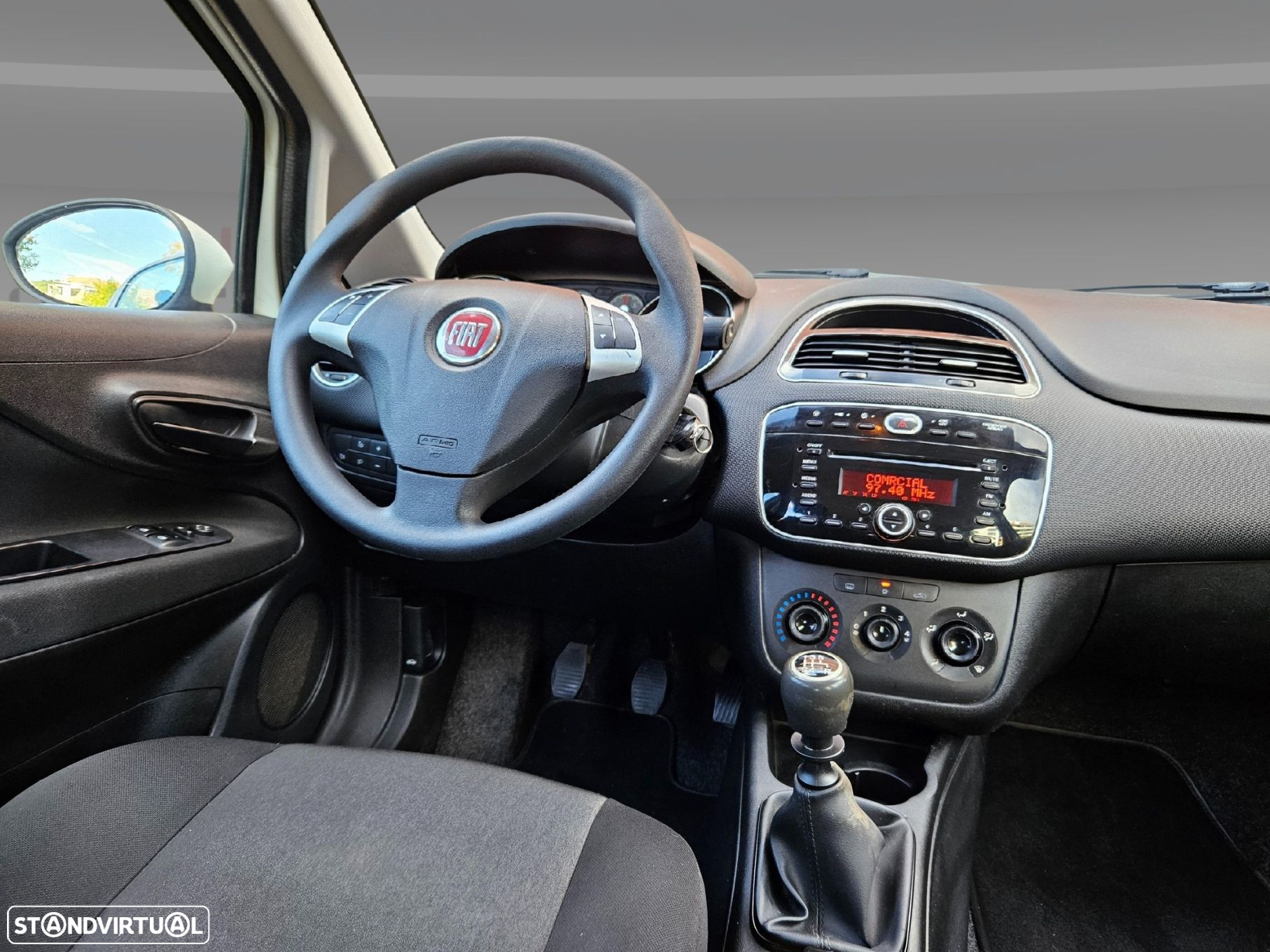 Nissan Leaf N-Connecta Two Tone - 13