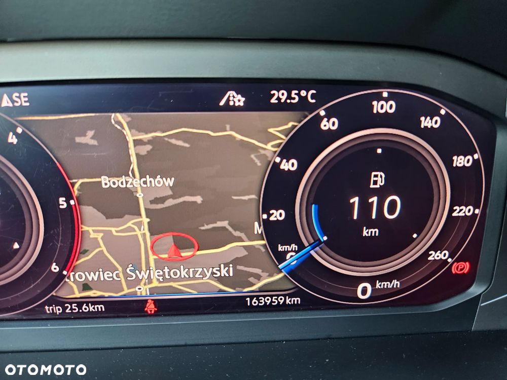 Volkswagen Tiguan 2.0 TDI SCR R-Line - 23