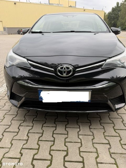 Toyota Avensis 1.8 Premium - 6