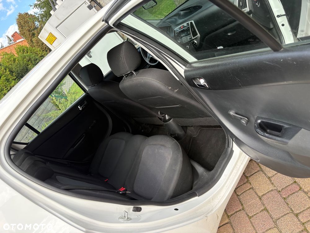 Hyundai i20 1.1 CRDi Classic - 6