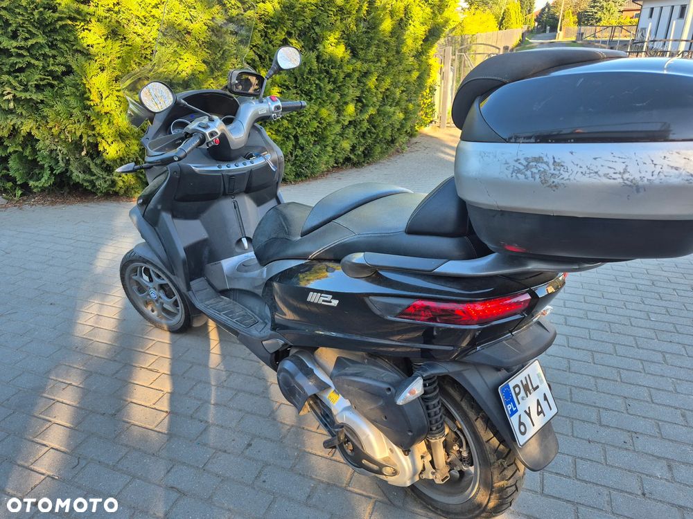 Piaggio MP-3 - 8