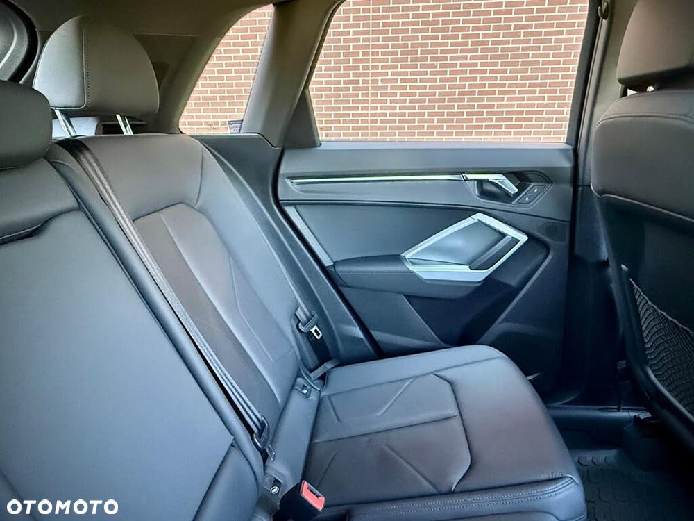 Audi Q3 - 25