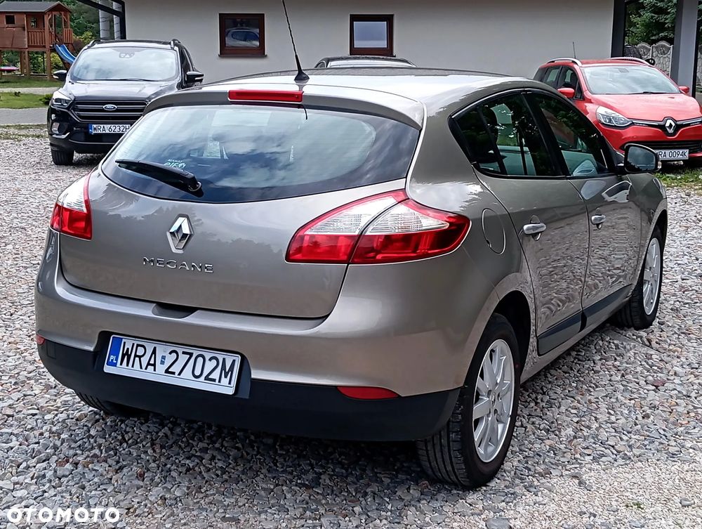 Renault Megane 1.6 16V 110 LIMITED - 8