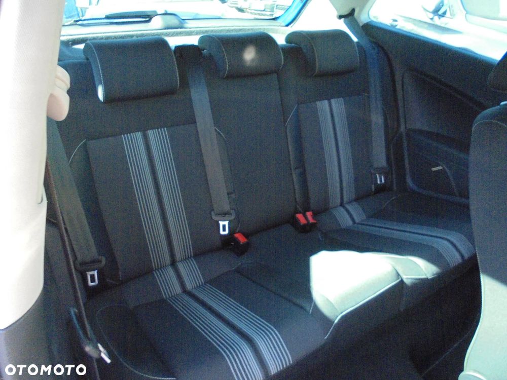 Volkswagen Polo - 17