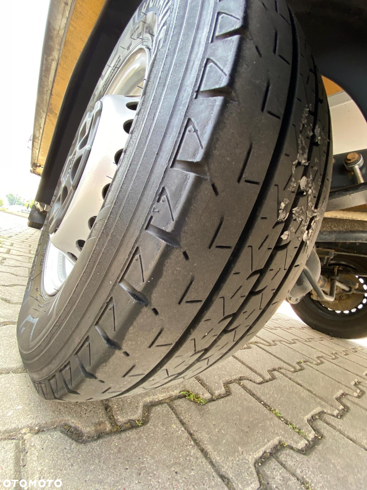 Iveco DAILY 35-160 HI-MATIC CHŁODNIA 8EP THERMO KING V300 MAX WINDA ZEPRO - 20