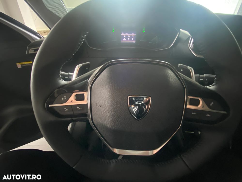 Peugeot 208 Hybrid 110 e-DSC6 Style - 16