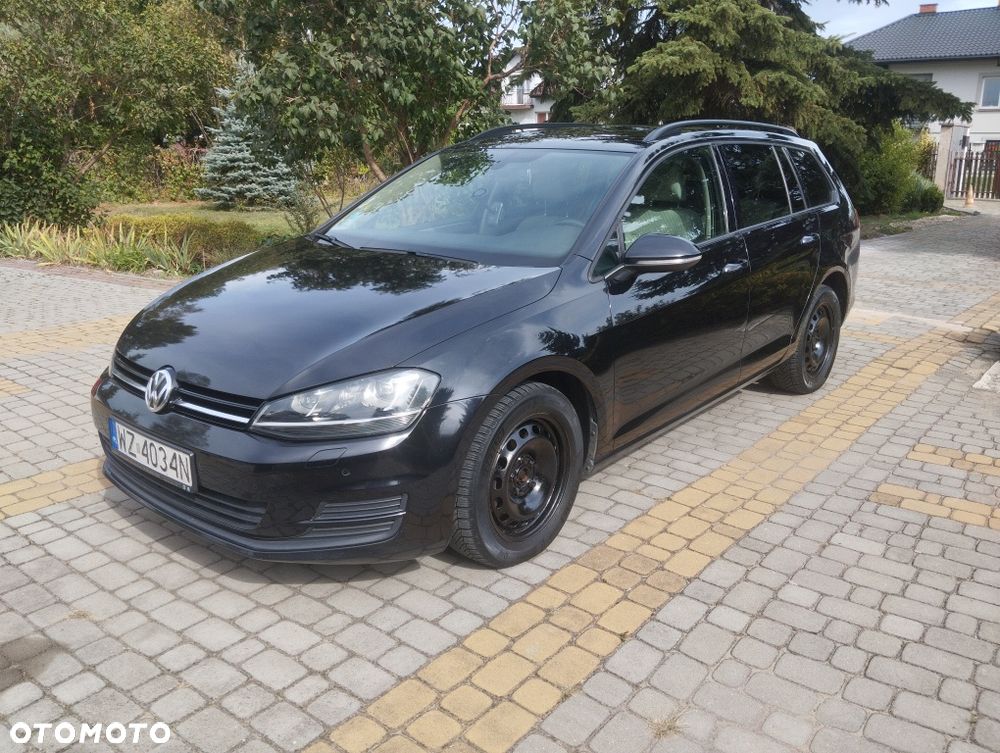 Volkswagen Golf - 2