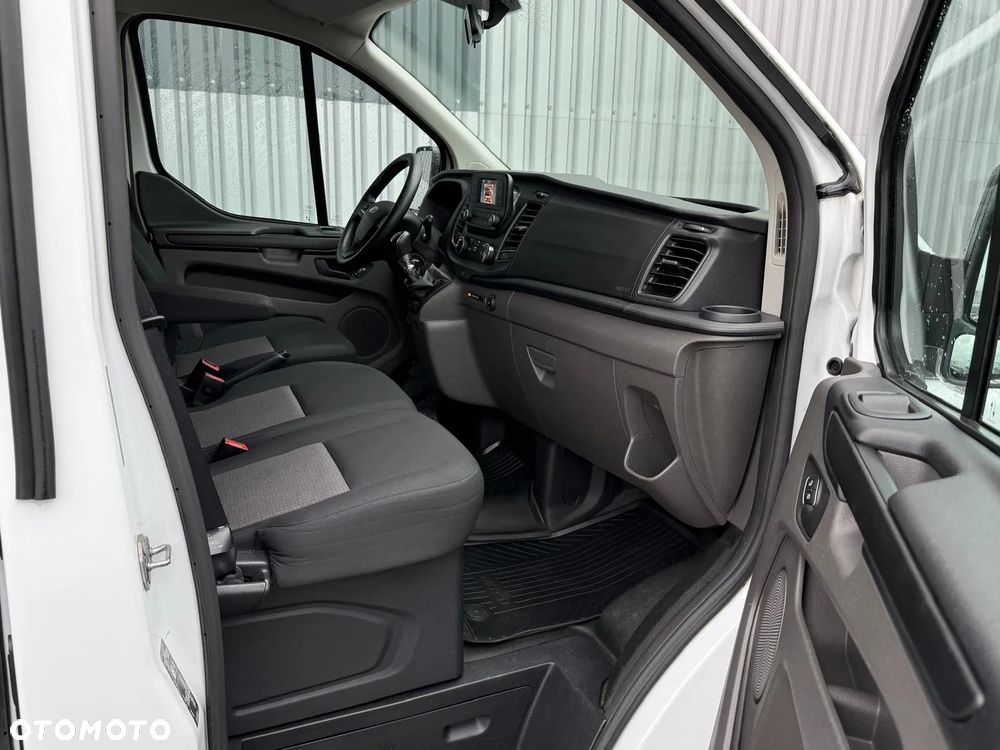 Ford Transit Custom 320 L1H2 VA Basis - 18