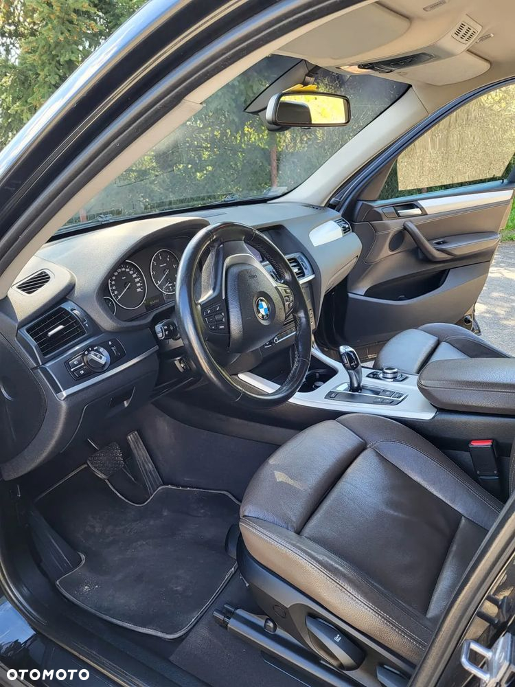BMW X3 xDrive20d - 16