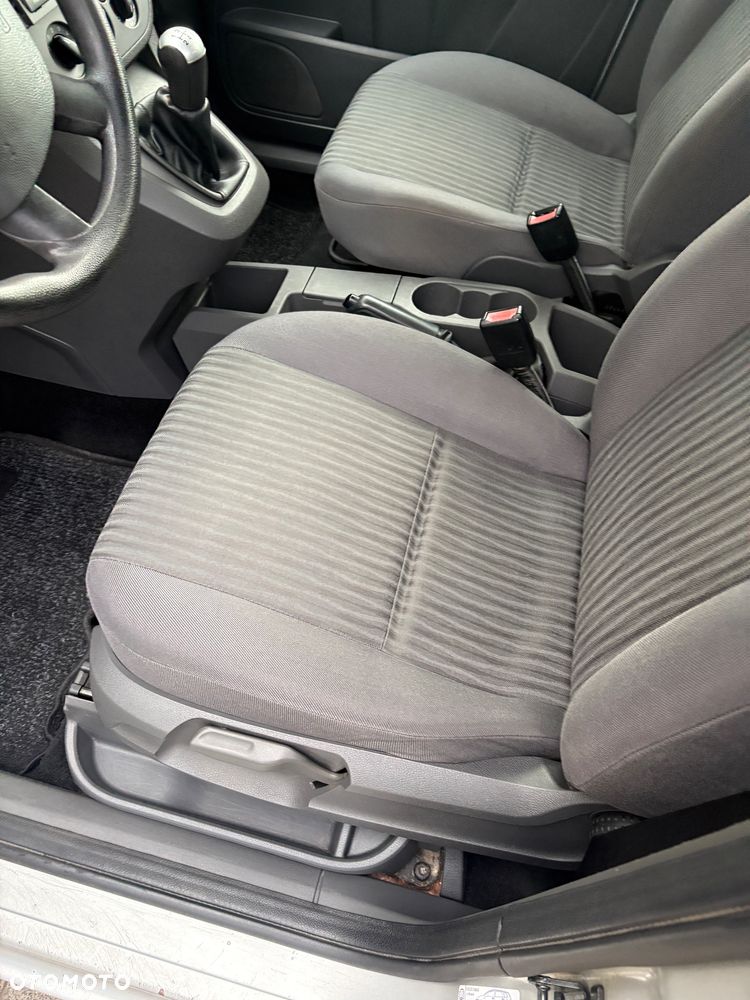 Ford Focus C-Max 1.6 TDCi Ambiente - 3