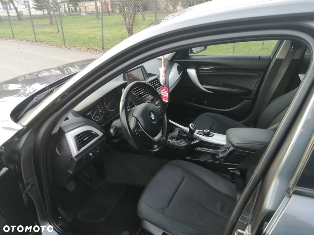 BMW Seria 1 116d Sport Line - 13
