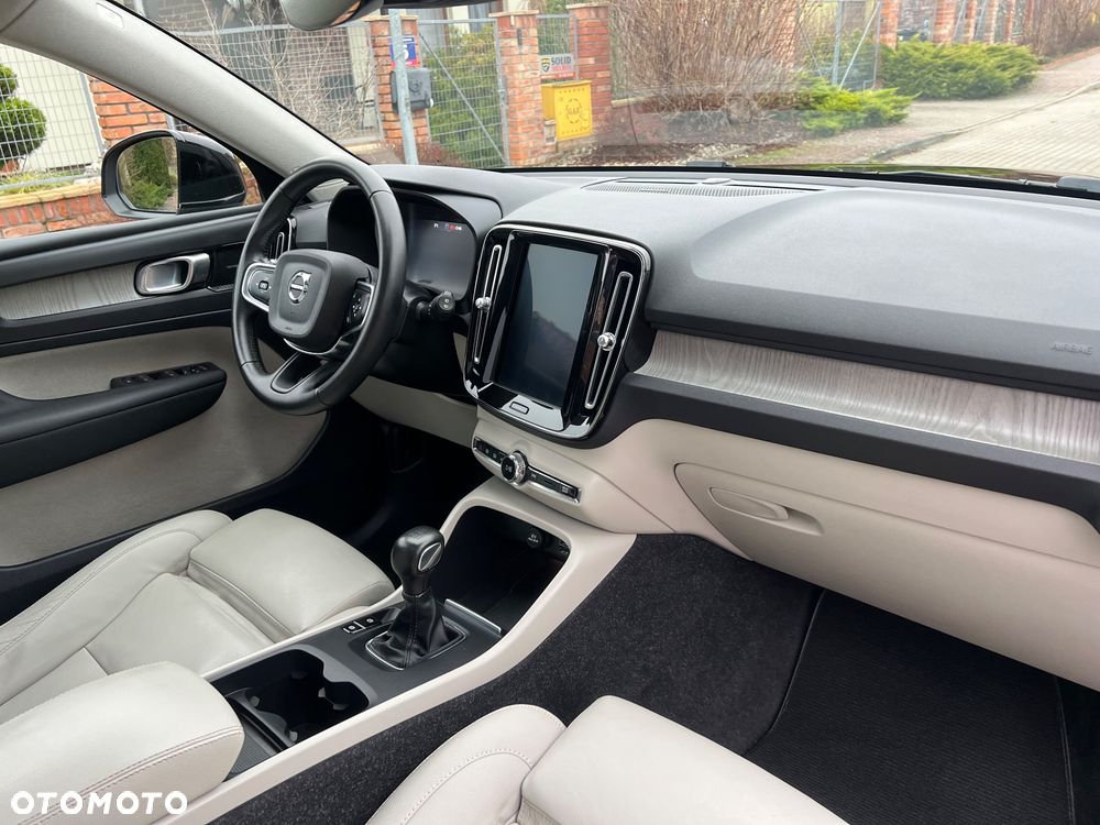 Volvo XC 40 D3 Inscription - 22