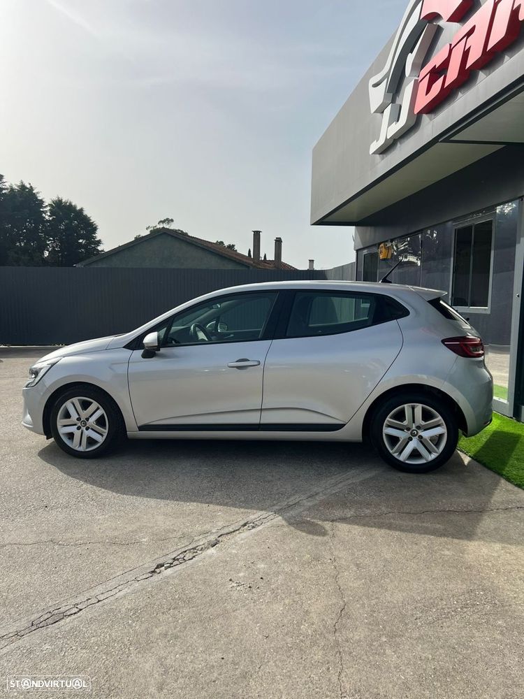 Renault Clio - 5