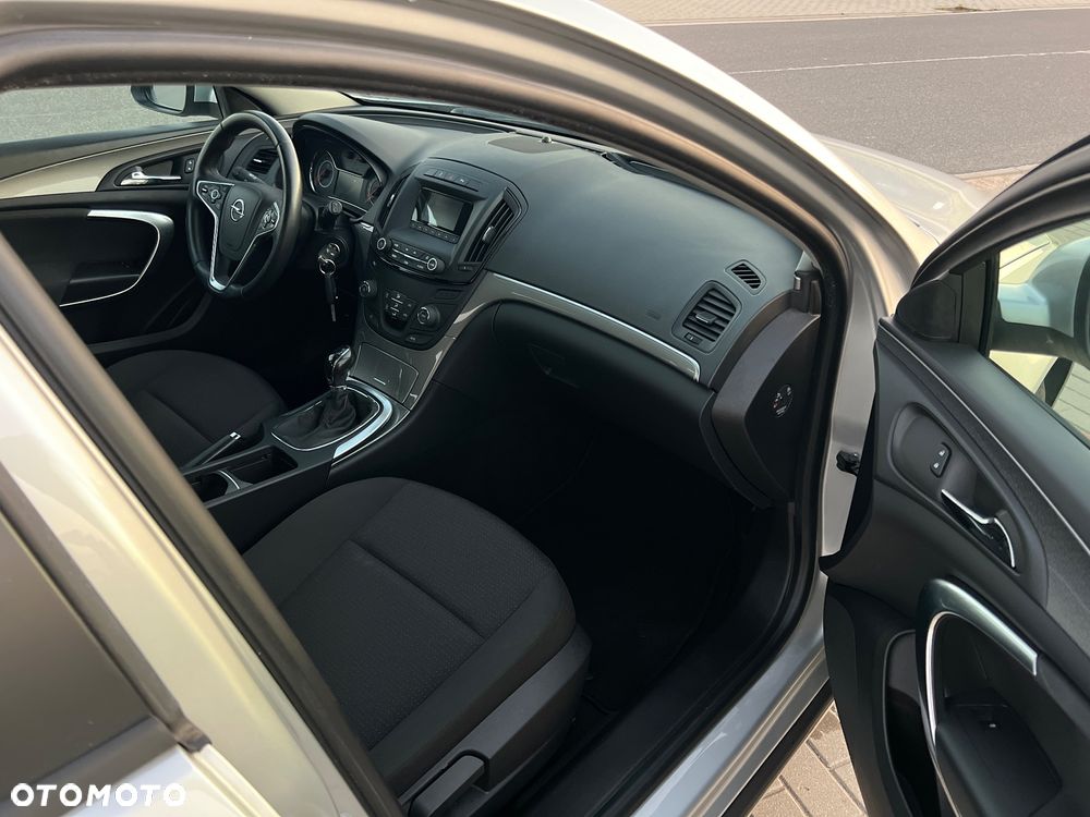 Opel Insignia 1.4 T Active S&S - 18