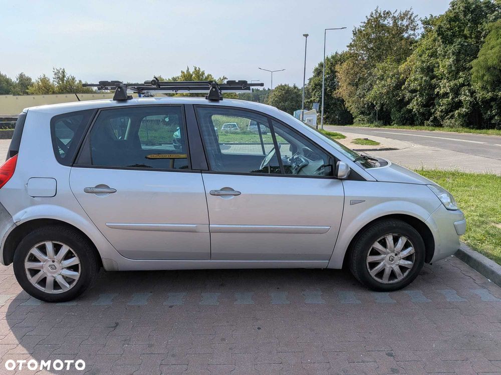 Renault Scenic - 2