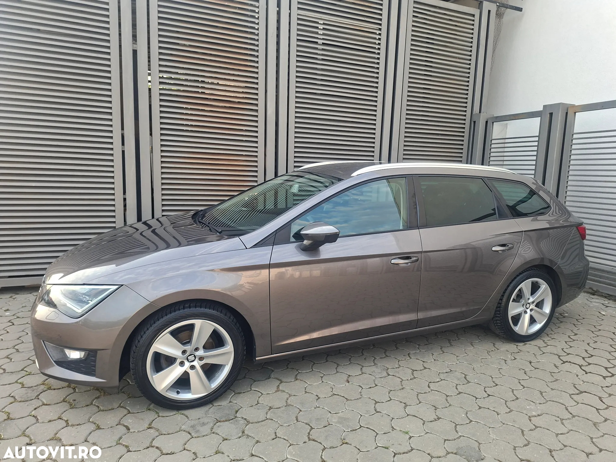 Seat Leon ST 2.0 TDI Start&Stop DSG FR - 29
