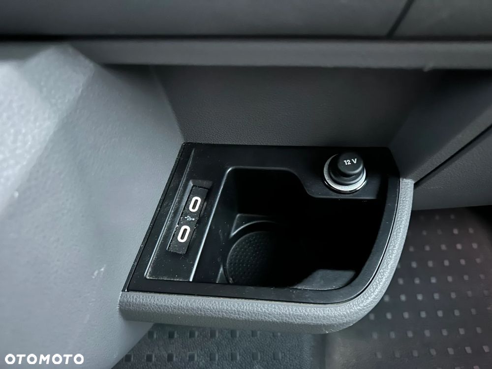 Volkswagen Transporter T6 - 28