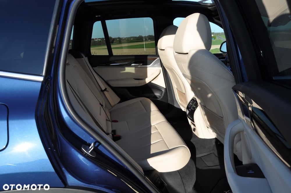 BMW X3 xDrive30i xLine - 12