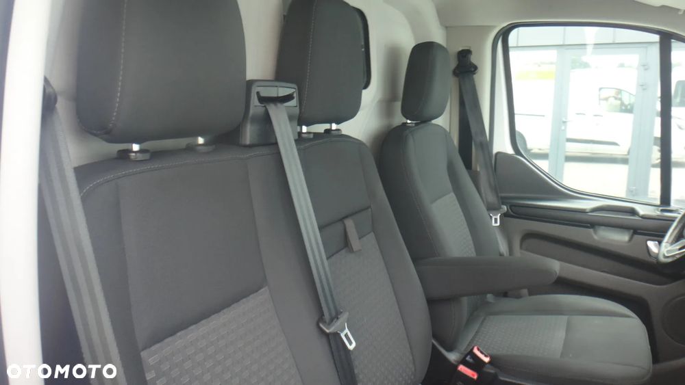 Ford TRANSIT - 13