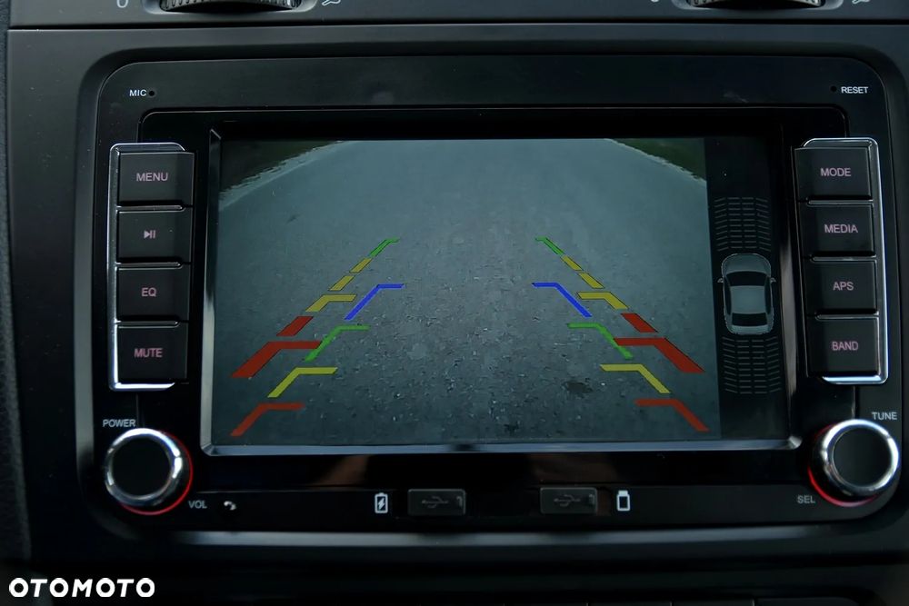 Volkswagen Golf - 35